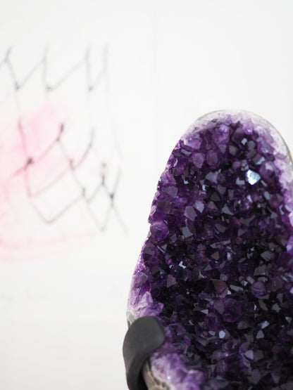 Deep Violetter Amethyst auf Halter Ständer ca. 22 x 9 cm . PARADISE COLLECTION - aus Uruguay HIGH QUALITY