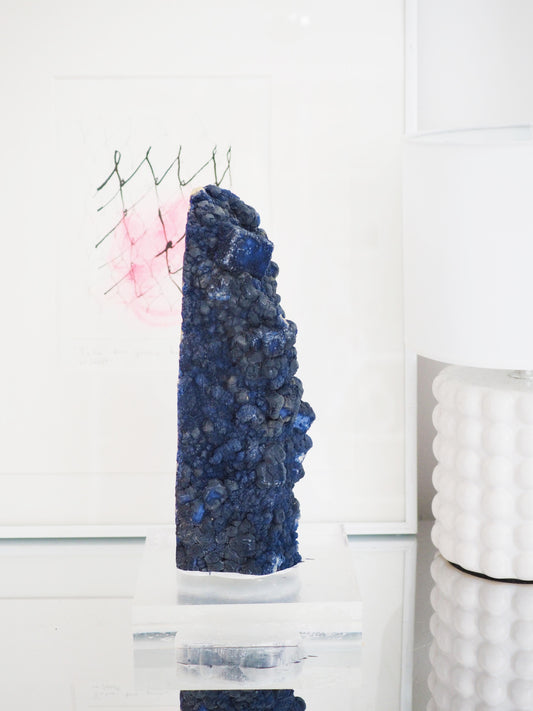 XL Blueberry Fluorite mit Halter . Ständer ca. 30 x 9 cm . PARADISE COLLECTION - Huanggang Mine. Innere Mongolei China RARE