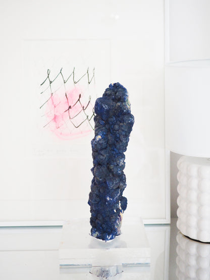 XL Blueberry Fluorite mit Halter . Ständer ca. 30 x 9 cm . PARADISE COLLECTION - Huanggang Mine. Innere Mongolei China RARE