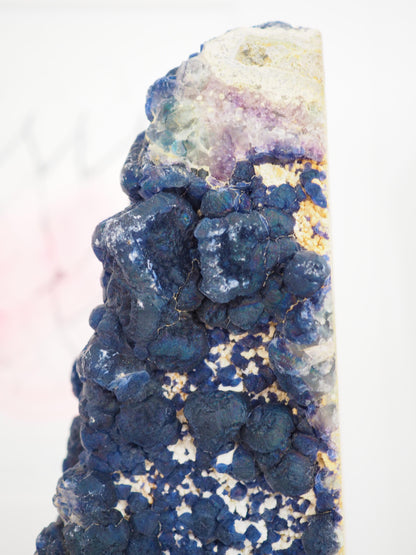XL Blueberry Fluorite mit Halter . Ständer ca. 30 x 9 cm . PARADISE COLLECTION - Huanggang Mine. Innere Mongolei China RARE