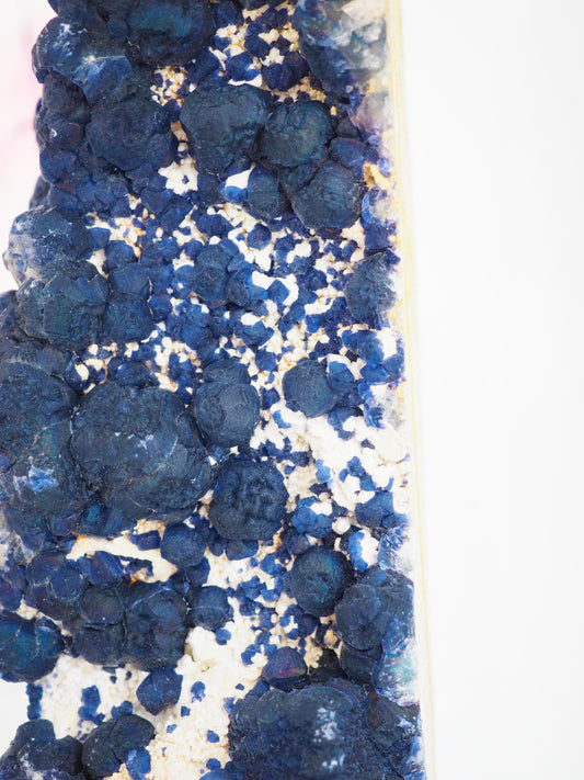 XL Blueberry Fluorite mit Halter . Ständer ca. 30 x 9 cm . PARADISE COLLECTION - Huanggang Mine. Innere Mongolei China RARE