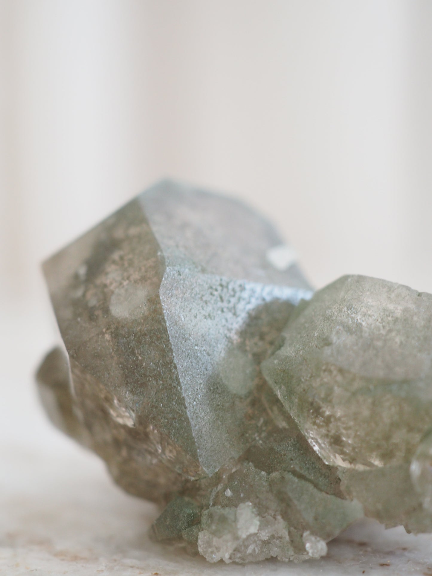 Mont Blanc Bergkristall X Chlorit  ca. 6 cm - Bassin de Taléfre . Massif du Mont-Blanc Frankreich RARE