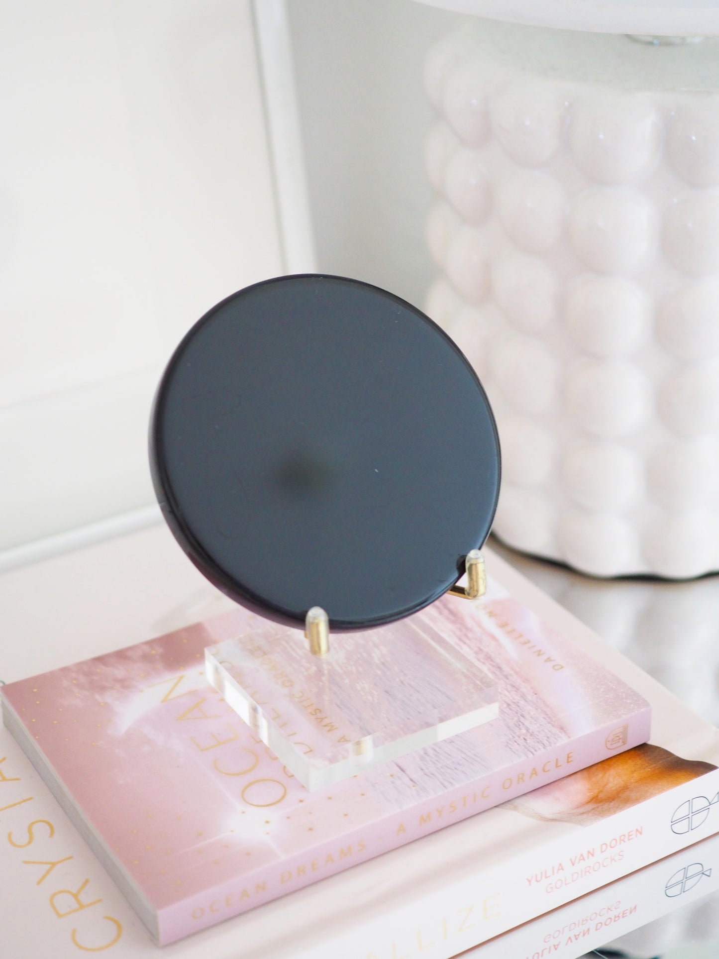 Schwarzer Obsidian Spiegel . Black Obsidian ca.  7.5 cm - Mexiko HIGH QUALITY