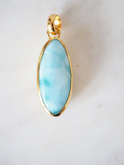 AAA Larimar Anhänger No.3  ca. 4 cm 35.8ct 925 Sterlingsilber vergoldet -aus der Dominikanischen Republik