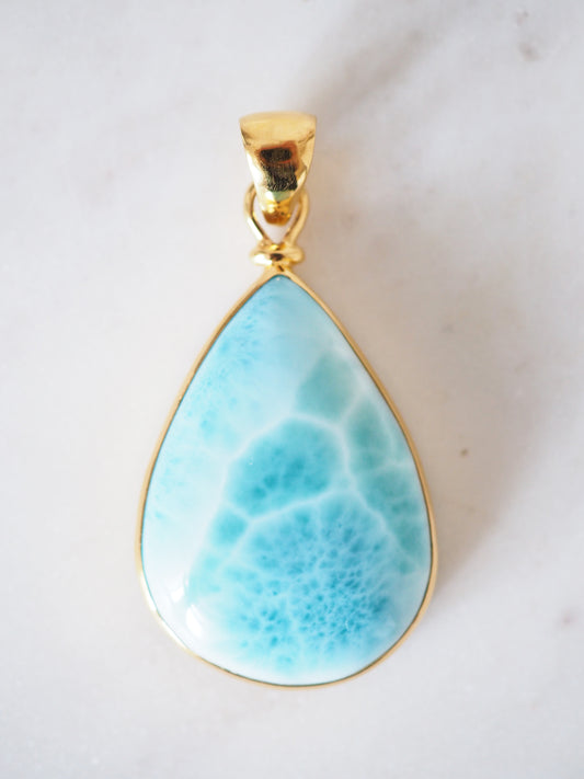 AAA Larimar Anhänger No.10 ca. 5.6cm 85ct 925 Sterlingsilber vergoldet -aus der Dominikanischen Republik