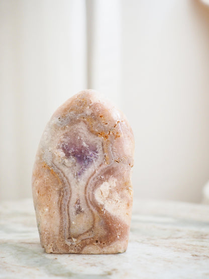 Pink Amethyst Freiform ca. 8 cm - aus Brasilien Boarder Argentina