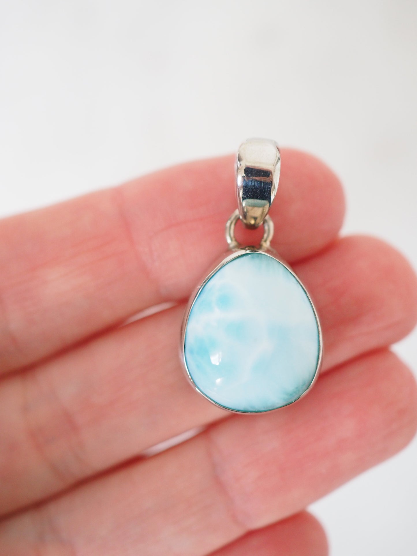 AA Larimar Anhänger No4. 3cm 38.15ct  925 Sterlingsilber Platiniert -aus der Dominikanischen Republik