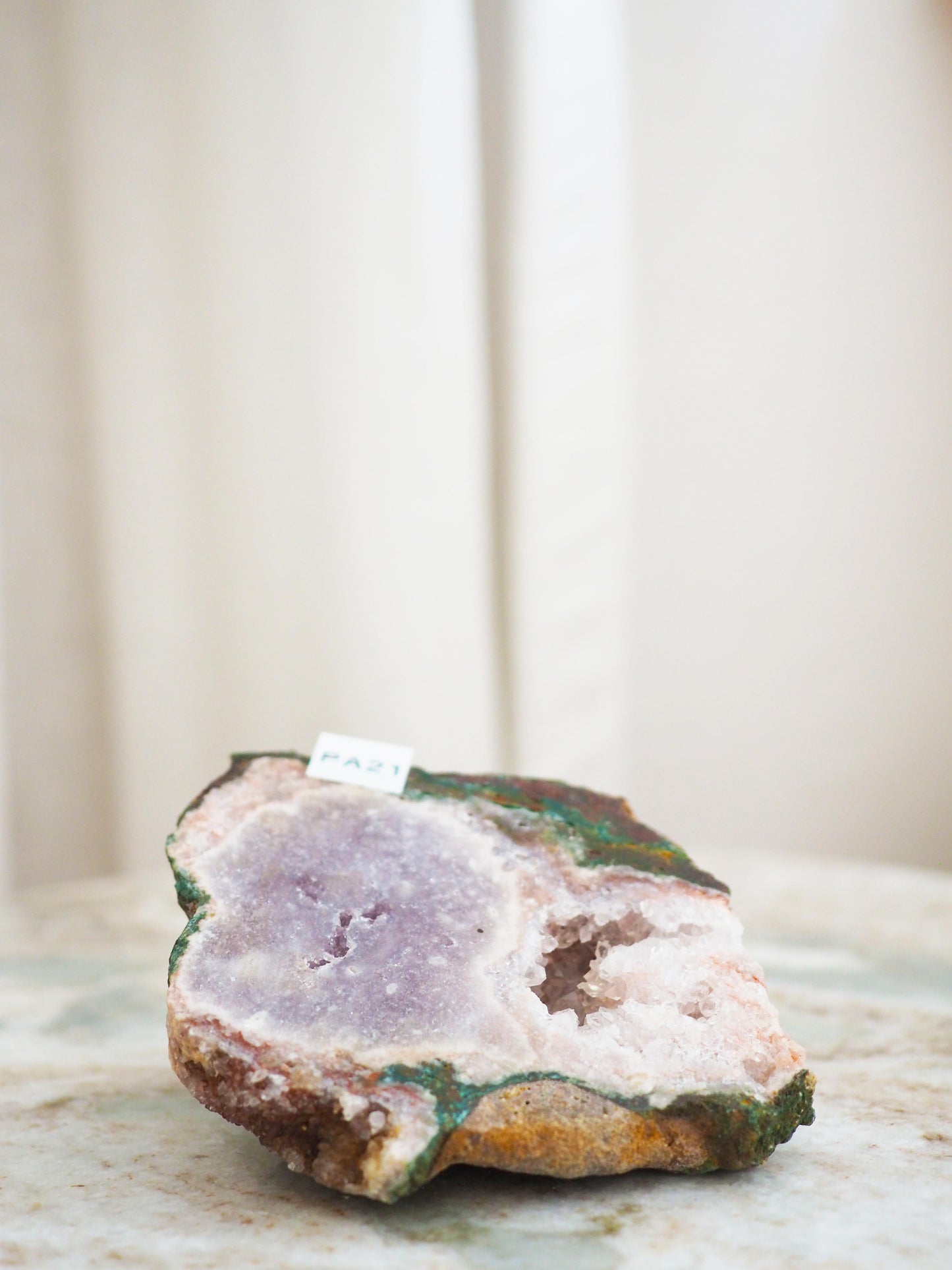 Pink Amethyst Freiform ca. 8.5 cm - aus Brasilien Boarder Argentina