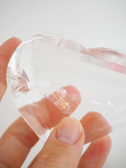 Lemurian Bergkristall Herz teilw. mit Regenbögen ca. 7.5 cm - aus Bahia Brasilien HAND CARVED HIGH QUALITY