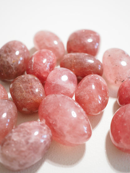 Roter Aventurin . Erdbeer Quarz Trommelstein . Strawberry Quartz Tumble ca. 2-3.5 cm - aus Indien HIGH QUALITY