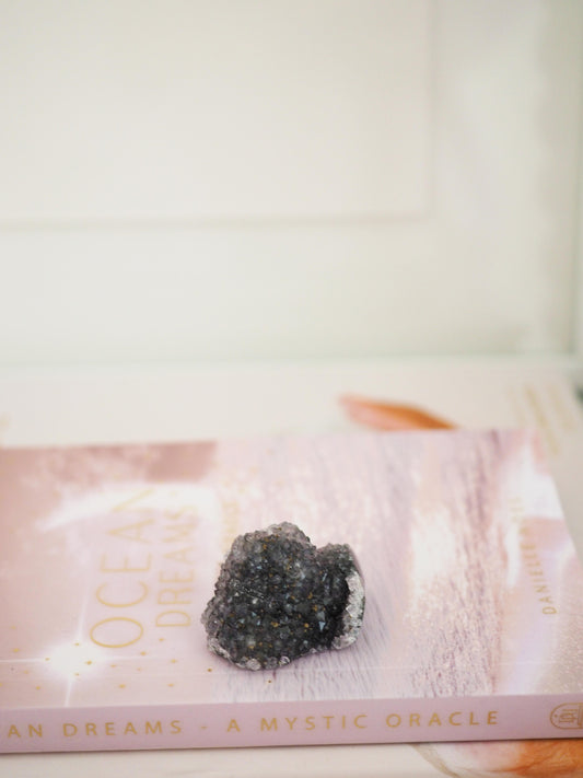 Schwarzes Rainbow Amethyst Cluster ca. 3 cm - Uruguay HIGH QUALITY