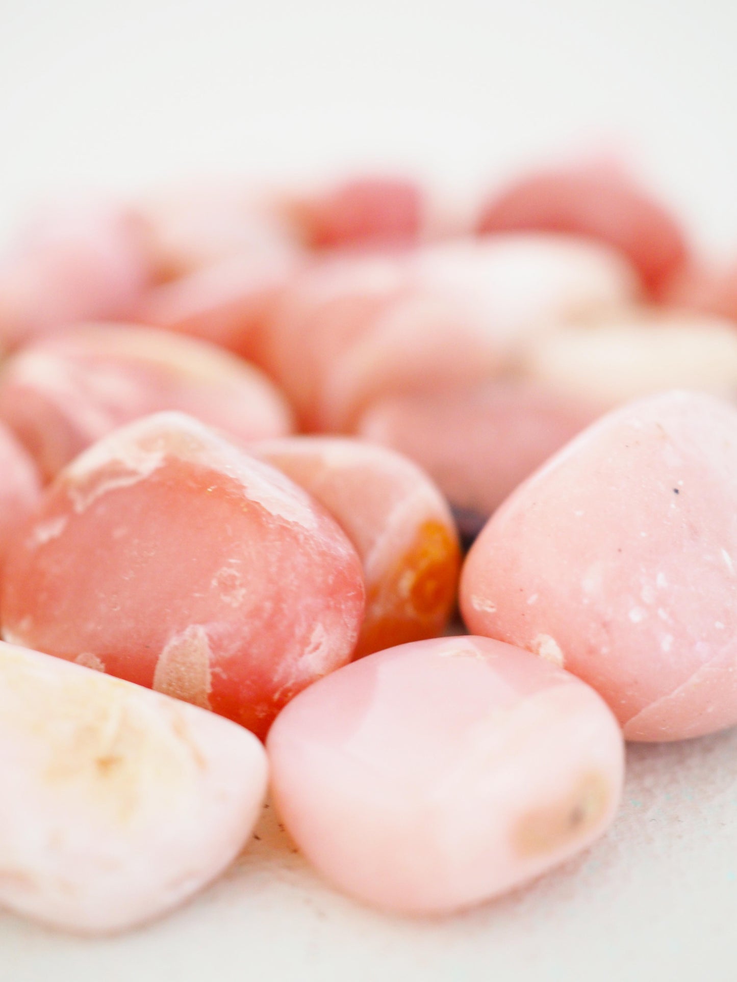 Pinker Anden Opal Trommelstein ca. 2 cm - aus Peru HIGH QUALITY RARE