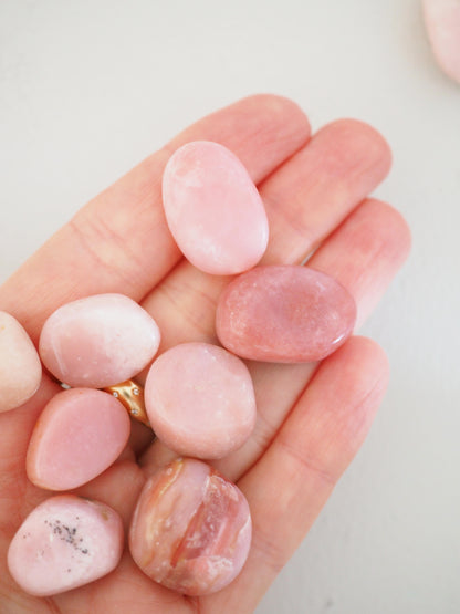 Pinker Anden Opal Trommelstein ca. 2 cm - aus Peru HIGH QUALITY RARE