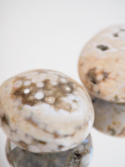 Druzy Ozean Jaspis . Ocean Jasper Palmstone Seifenstein Handstein ca. 5 - 6  cm  - Madagascar