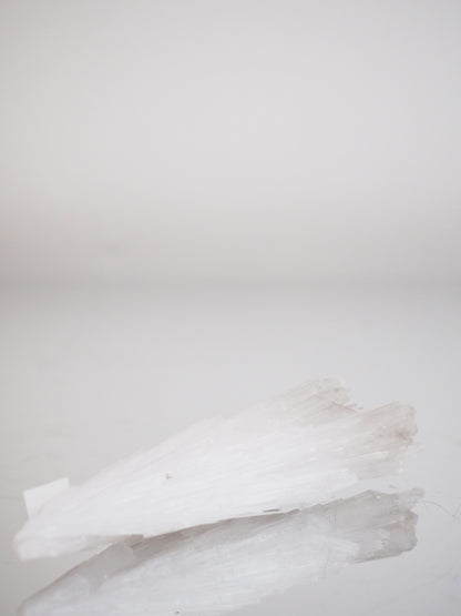 Scolescite Cluster . Specimen ca. 13 cm - Indien HIGH QUALITY