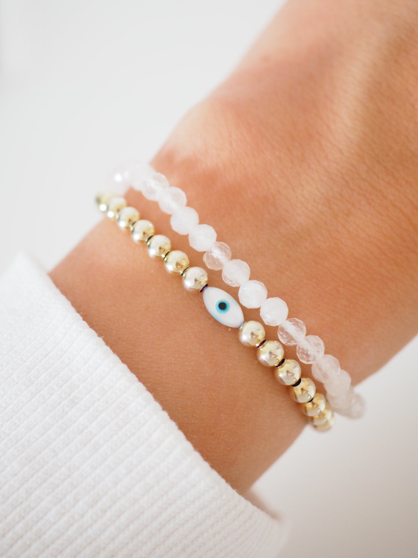 Facettiertes weisses Mondstein Armband . Faceted White Moonstone Bracelet - High Quality