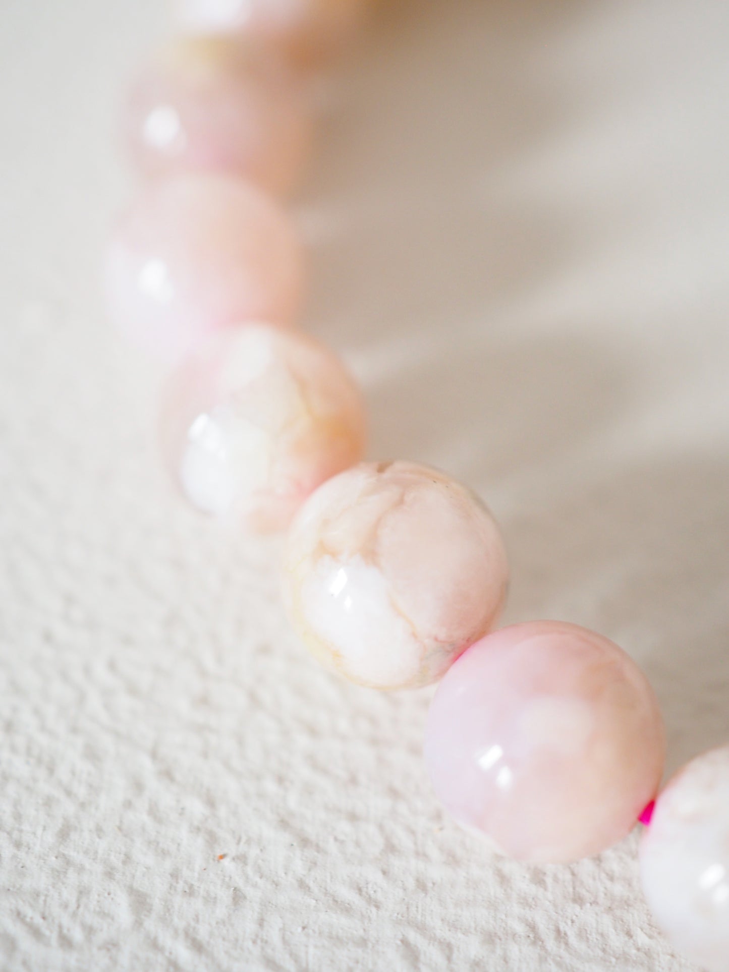 Blumenachat Kugel Armband . Flower Agate Bracelet ca. 1 cm - aus Madagascar HIGH QUALITY