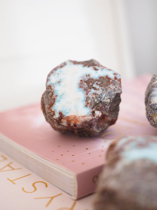 Larimar in Matrix Roh Stein Specimen ca. 4-5 cm - Dominikanischen Republik RARE