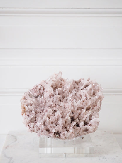 Sacred Pink Lemurian auf Halter . Ständer  ca. 24x22cm . PARADISE COLLECTION - aus Santander. Colombia RARE HIGH QUALITY RARE
