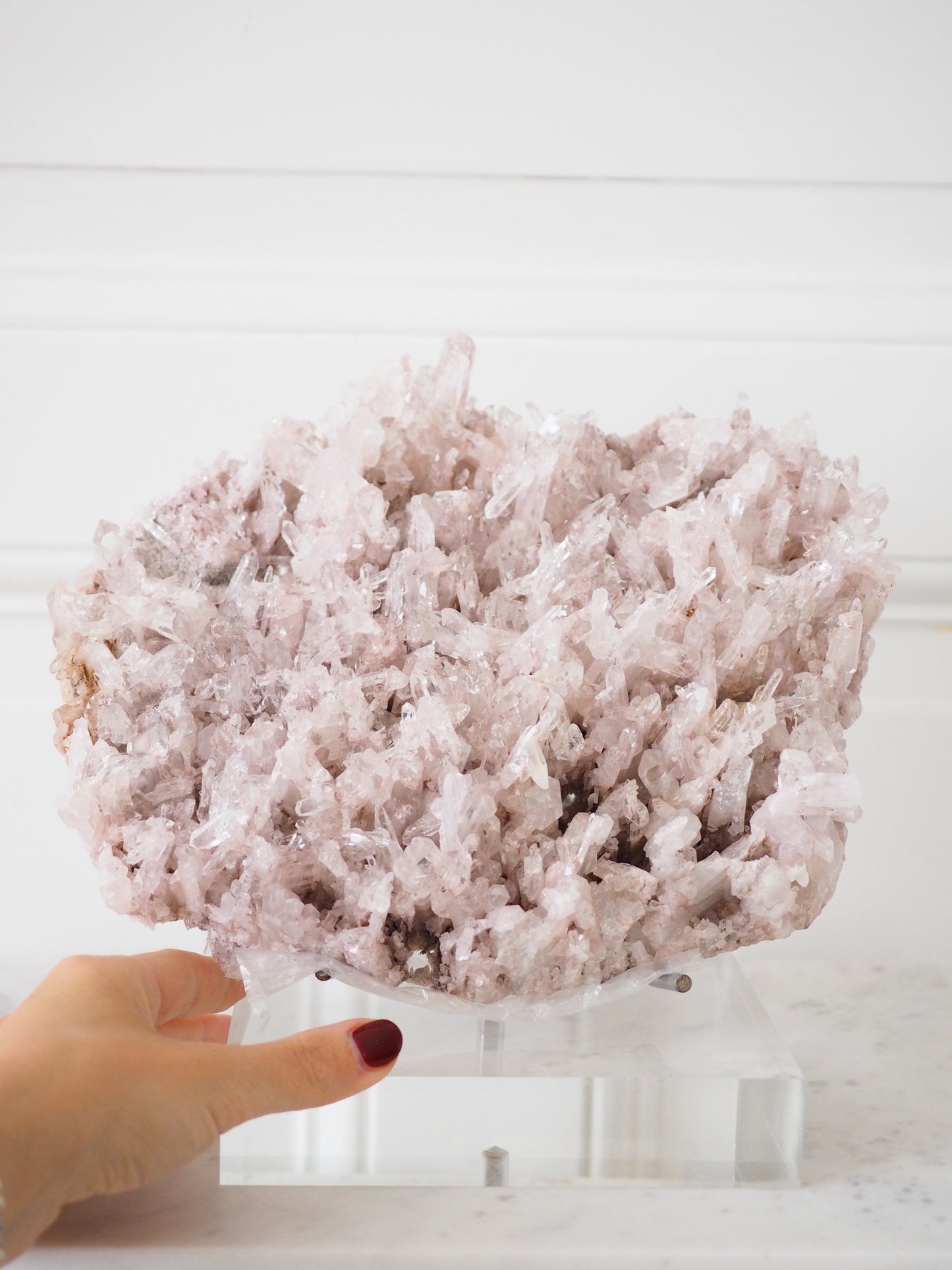 Sacred Pink Lemurian auf Halter . Ständer  ca. 24x22cm . PARADISE COLLECTION - aus Santander. Colombia RARE HIGH QUALITY RARE