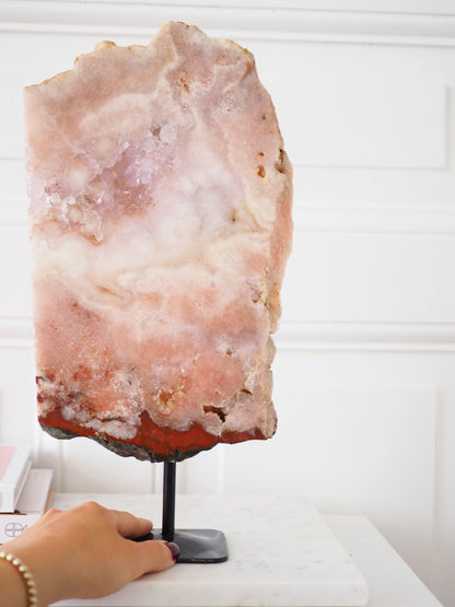 Pink Amethyst Slab auf Ständer Halter ca. 33 x 16cm 2.4Kg. PARADISE COLLECTION - aus Brasilien Boarder Argentina  HIGH QUALITY
