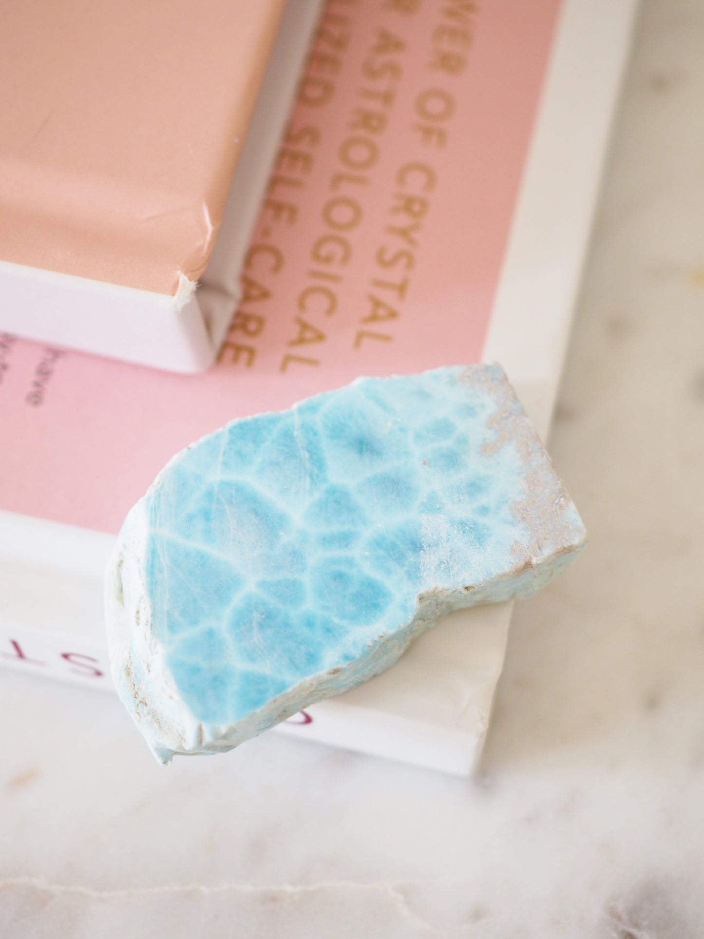 AAA Larimar Scheibe Roh . AAA Larimar Slab Raw  ca. 5 cm 190ct [9]  aus der Dominikanischen Republik RARE