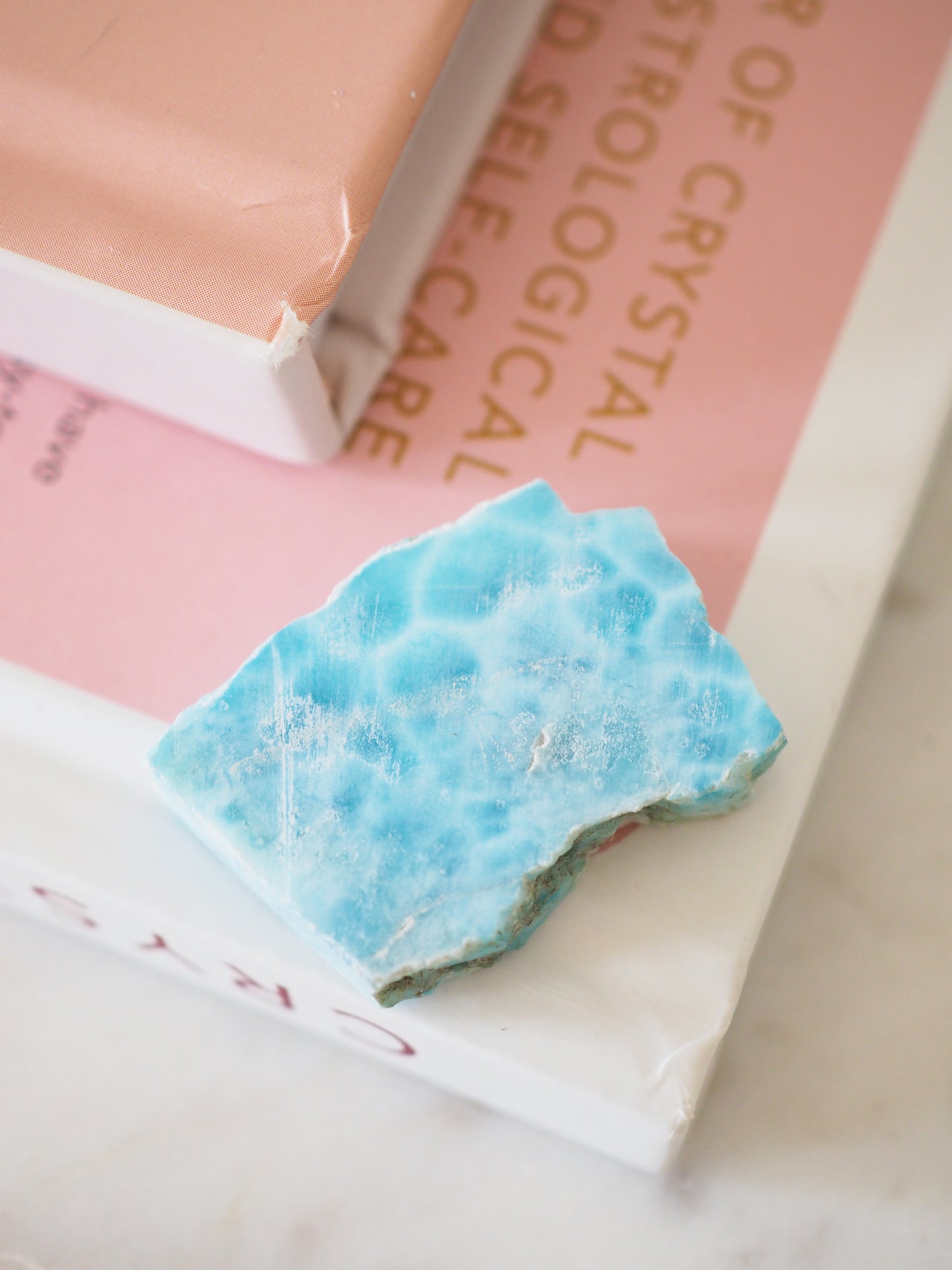 AAA Larimar Scheibe Roh . AAA Larimar Slab Raw 3.3 cm  84.6ct [8]  aus der Dominikanischen Republik RARE