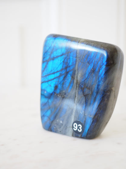 Blaue Labradorit Freiform . Labradorite Freeform Blue Flash [9] ca. 7.5 cm - aus Madagascar HIGH QUALITY