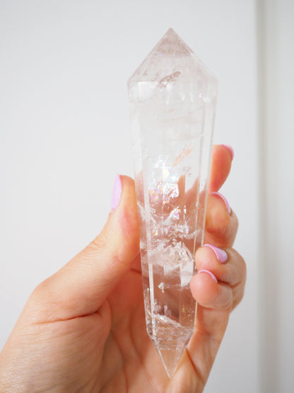 Bergkristall Vogel Kristall mit Regenbögen 12 Seiten ca. 13cm 144g [3] - aus Brasilien Handgeschliffen