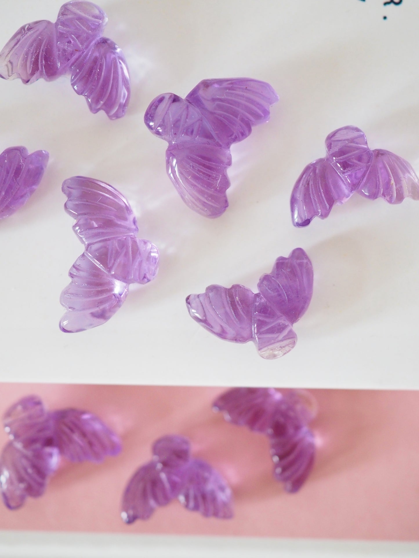 Amethyst Mini Merjungfrau Flosse  . Mermaid Tail ca. 1.5 cm - aus Brasilien