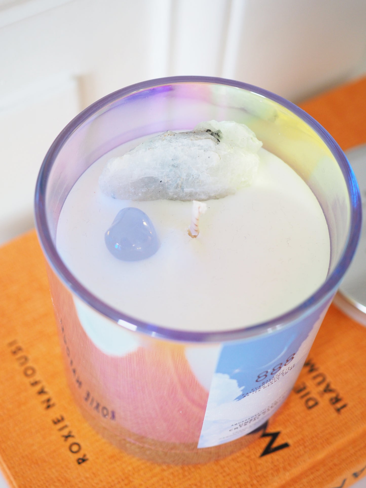 888 BALANCE AURA CRYSTAL CANDLE . Blauer Chalcedon & Regenbogen Mondstein