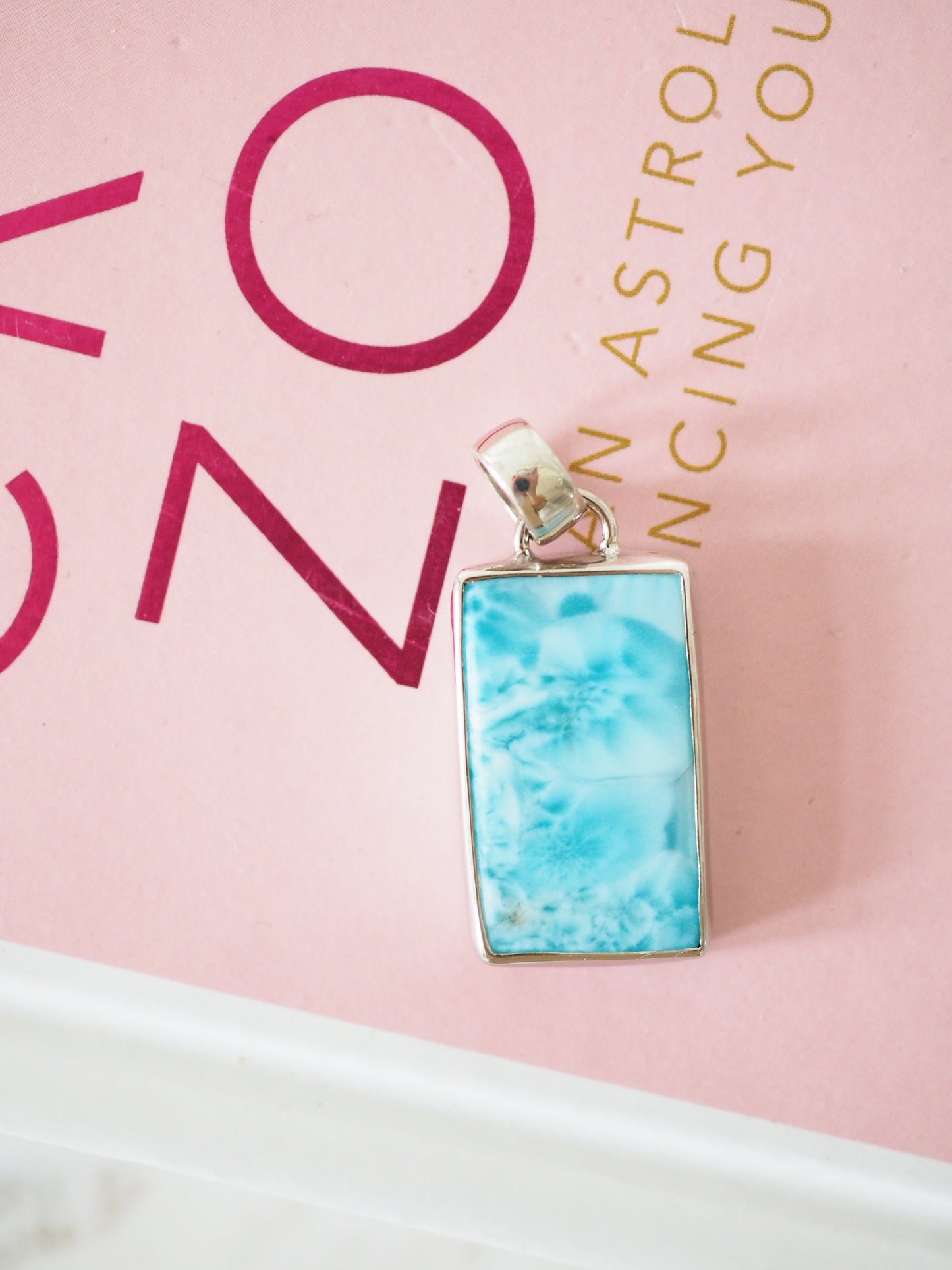 Larimar Anhänger Eckig . 925 Sterlingsilber Platiniert - aus Dominikanische Republik