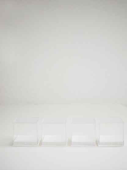 4Stk. Mineralien Box 4 x 4 cm . Weiss Transparent für Mini Minerals