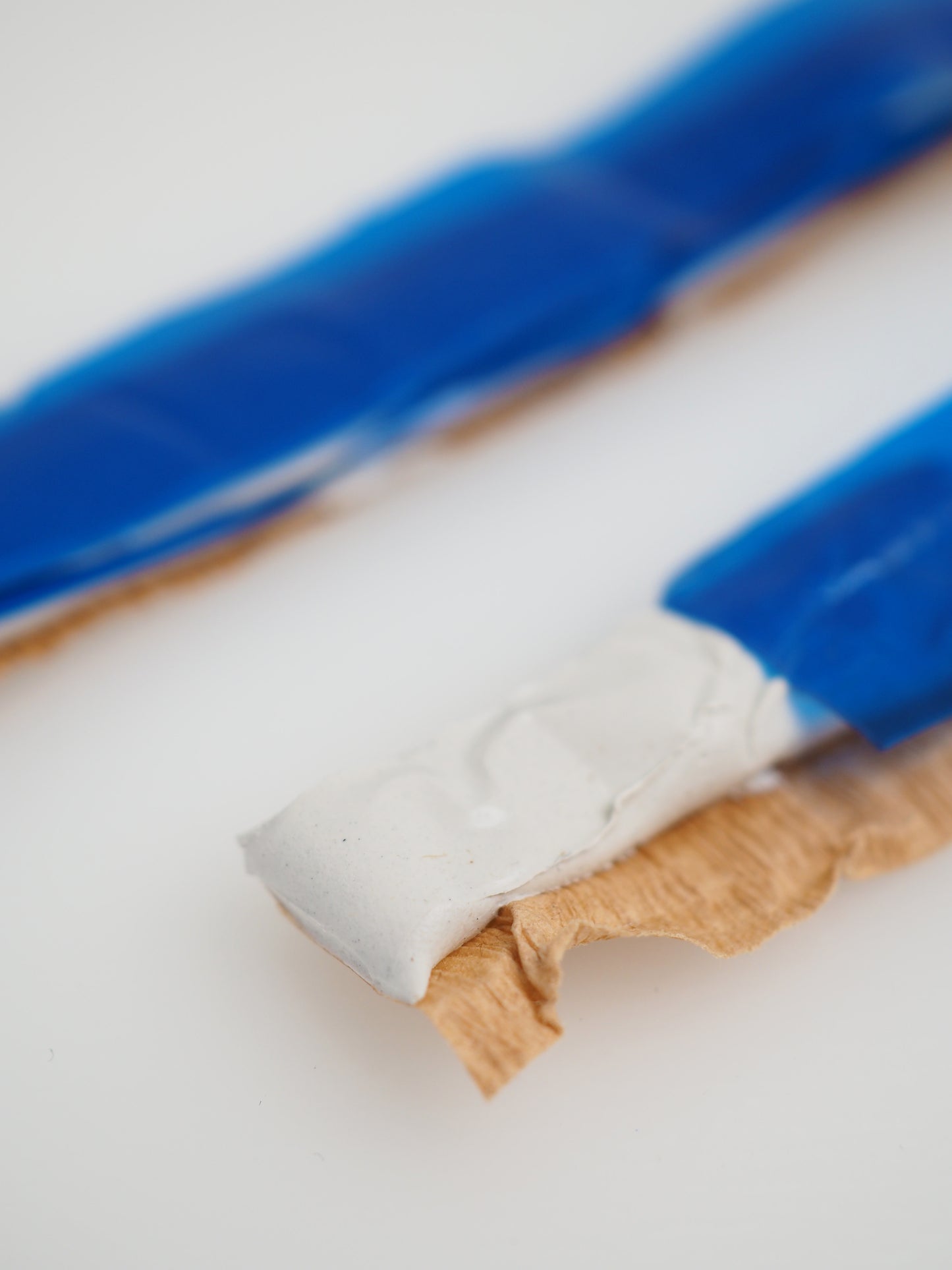 Mineral Kit . Flexibler Kleber für Mineralien (Henkel)