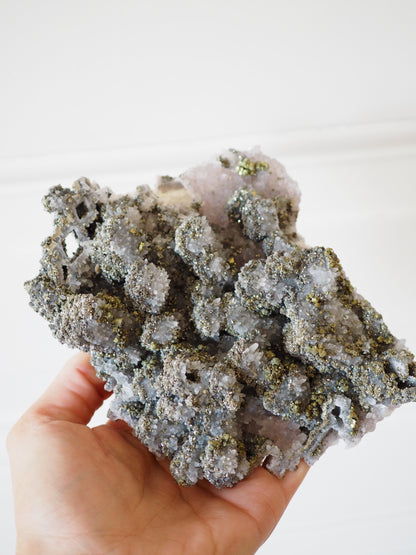 Amethyst mit Pyrit ca. 15 x 10 cm - aus Bulgarien RARE MINE CLOSED