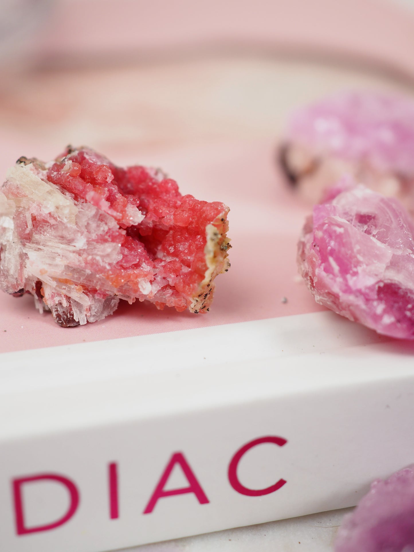 Pink Cobalto Calcite Specimen ca. xx cm - aus Marokko