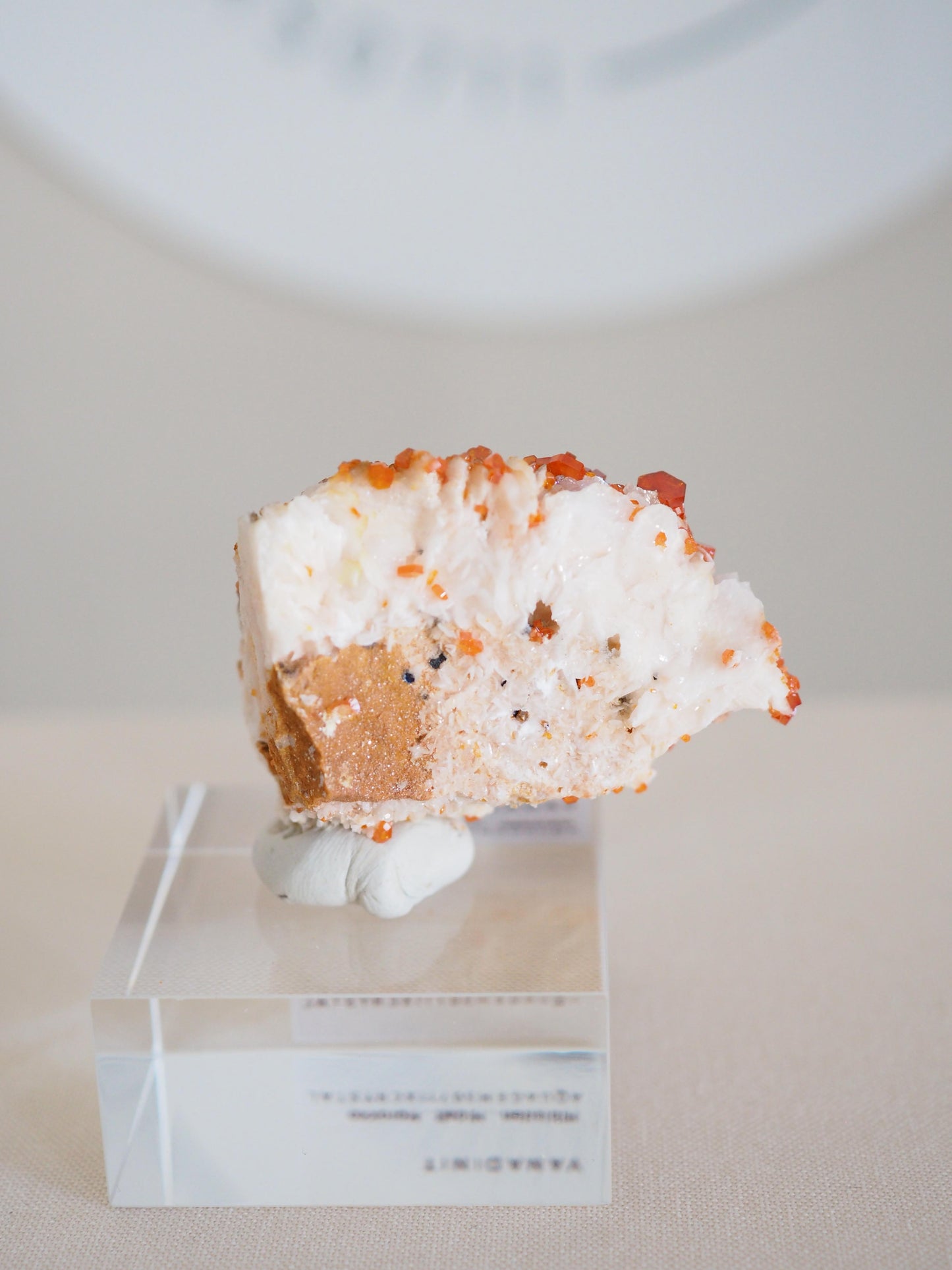 Vanadinit X Baryt Specimen - aus Mibladen Bergbau Bezirk . Midelt. Marokko HIGH QUALITY