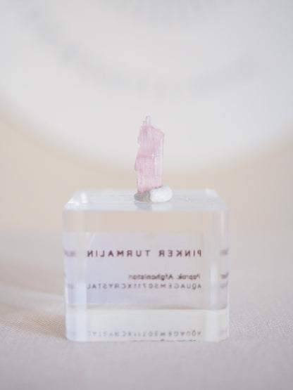 Pinker Turmalin  - aus Paprok Afghanistan