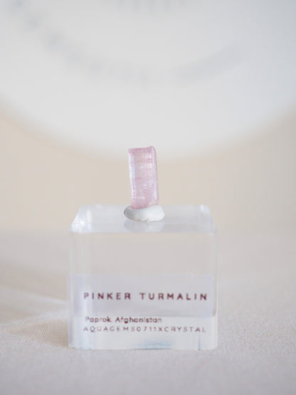 Pinker Turmalin  - aus Paprok Afghanistan