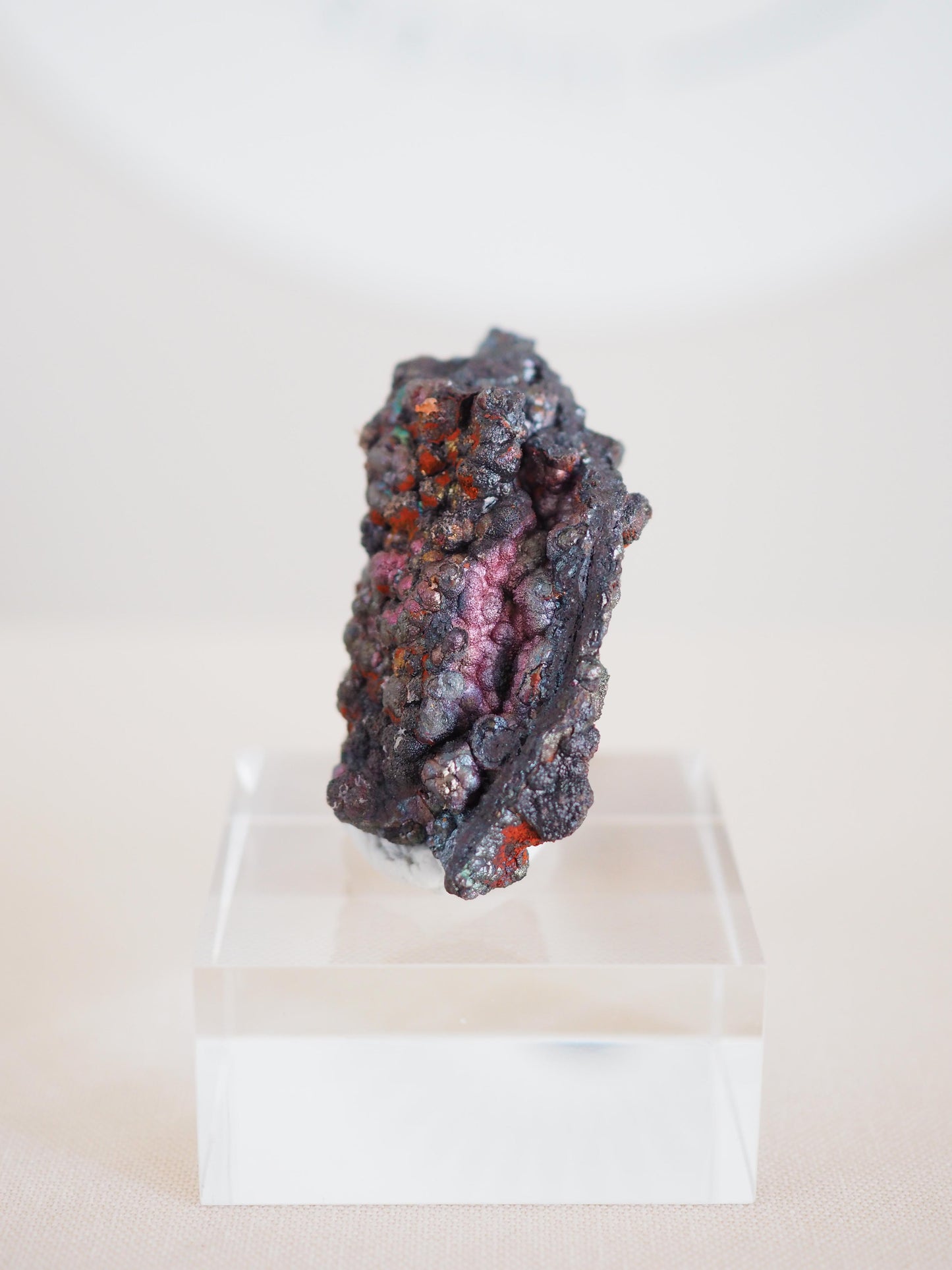 Bunt Irisierender Goethit . Iridescent Goetite Specimen [ 3 ] ca. 4 cm - aus Tharsis . Spanien