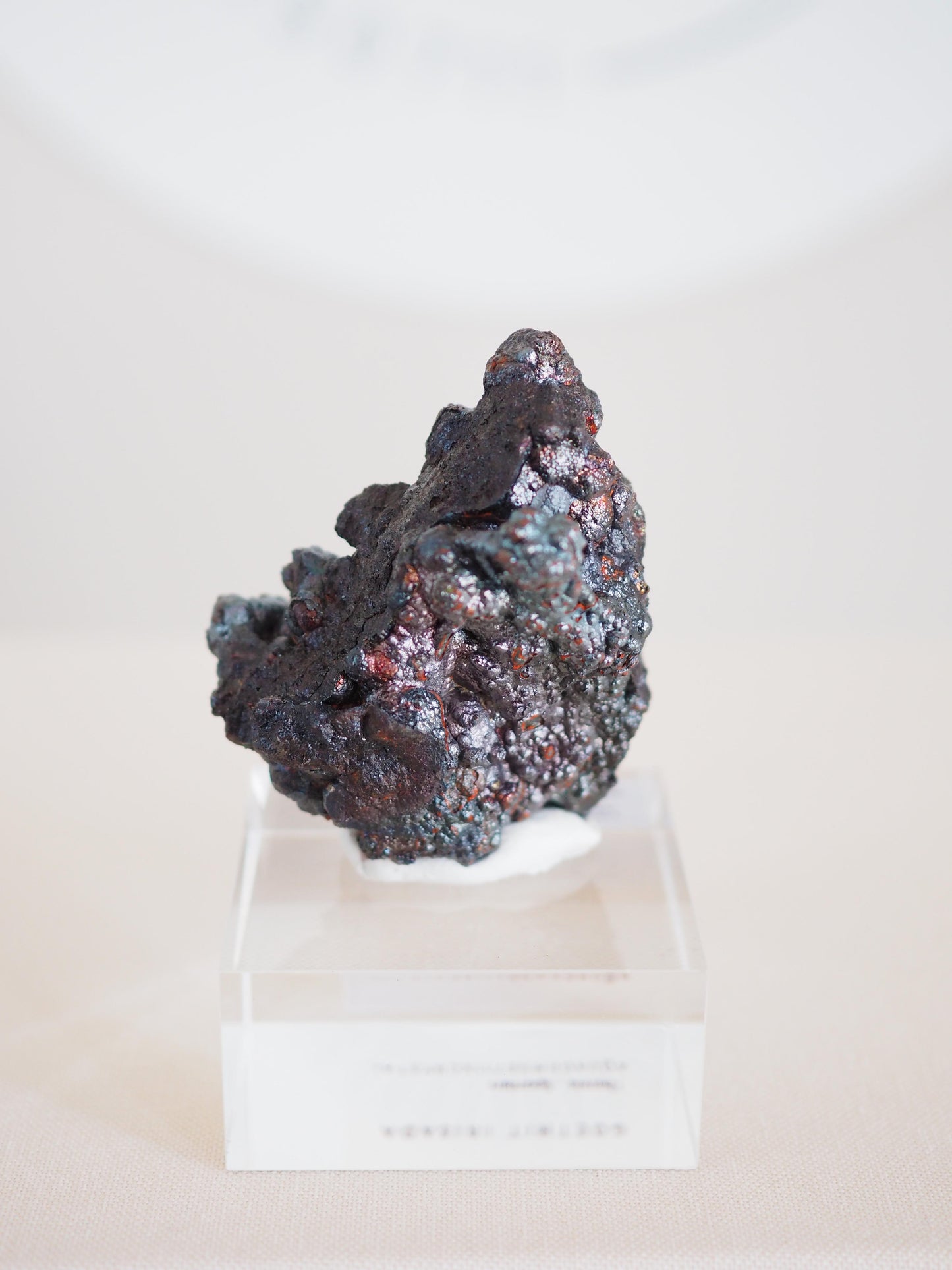 Bunt Irisierender Goethit .  Iridescent Goetite Specimen [ 4 ] ca. 4.5 cm - aus Tharsis . Spanien
