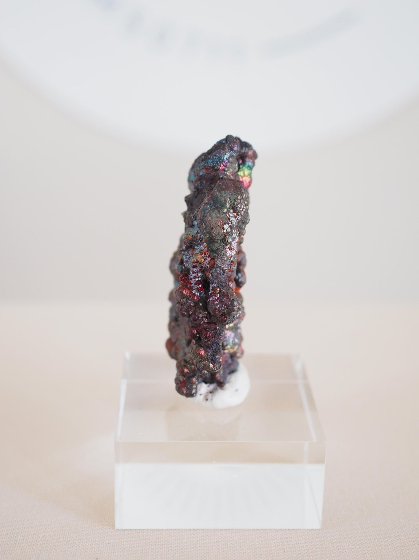 Bunt Irisierender Goethit .Iridescent Goetite Specimen [ 6 ] ca. 5.5 cm - aus Tharsis . Spanien