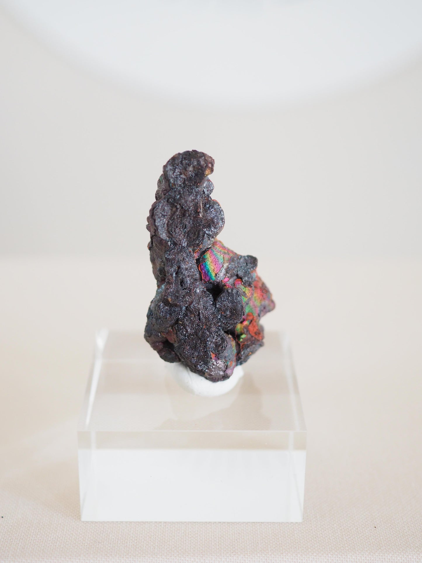 Bunt Irisierender Goethit . Iridescent Goetite Specimen [ 12 ] ca. 4.8 cm - aus Tharsis . Spanien