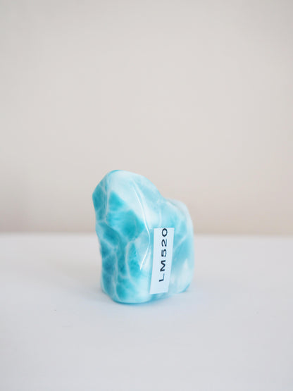 Larimar Freiform 265 ct - Dominikanische Republik . Hand geschliffen . HIGH QUALITY