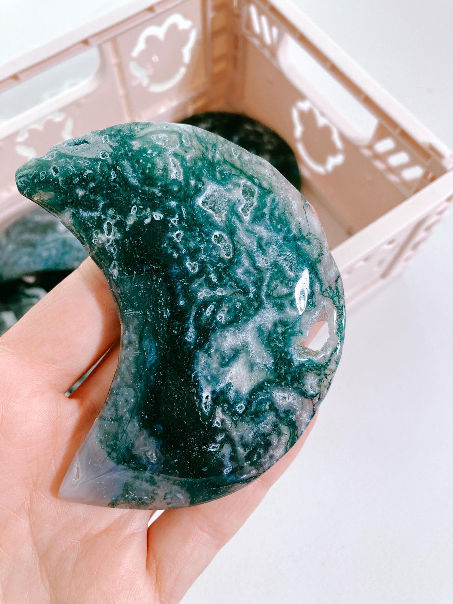 Moos Achat Mond / Moss Agate Moon 8-9 cm  -aus China / Indien