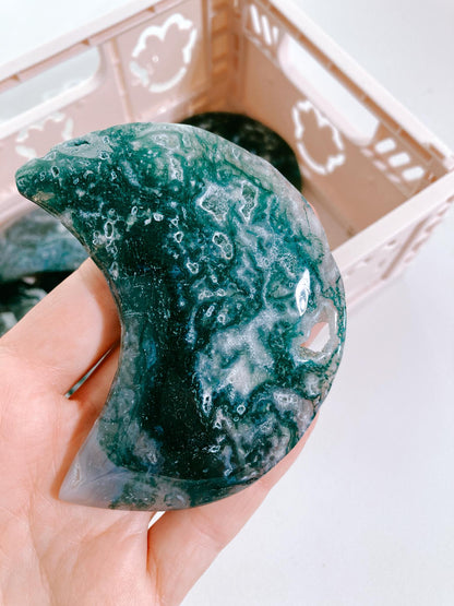 Moos Achat Mond / Moss Agate Moon 8-9 cm  -aus China / Indien