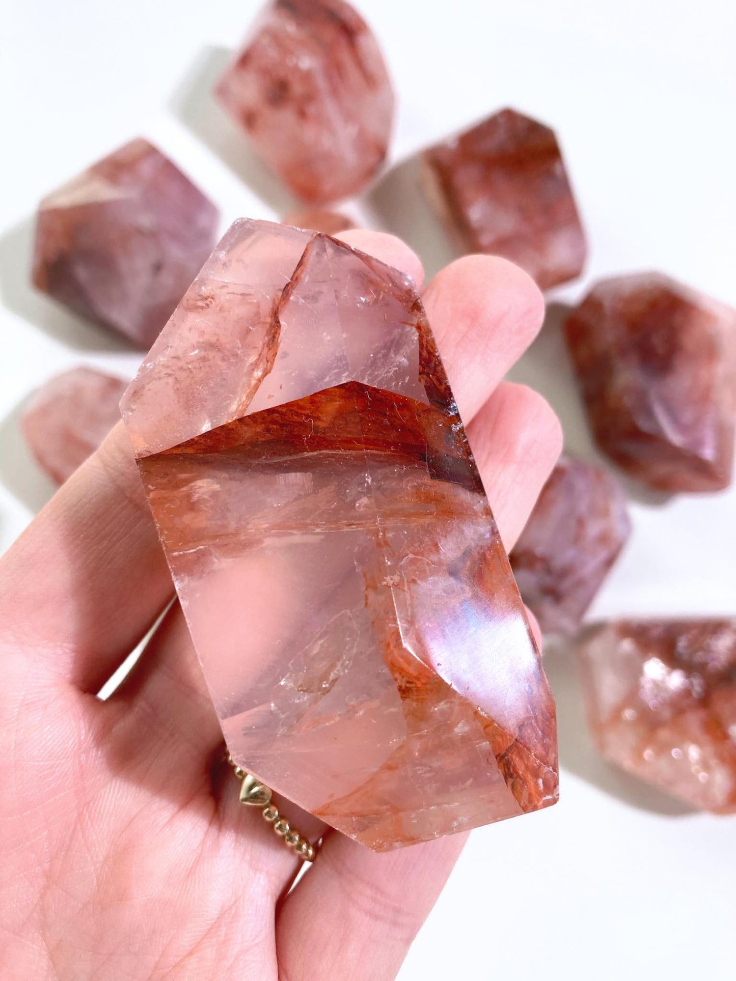 Feuer Quarz Freiform . Hämatoid Quarz . Fire Quartz Freeform 5-7cm - aus China Hand carved