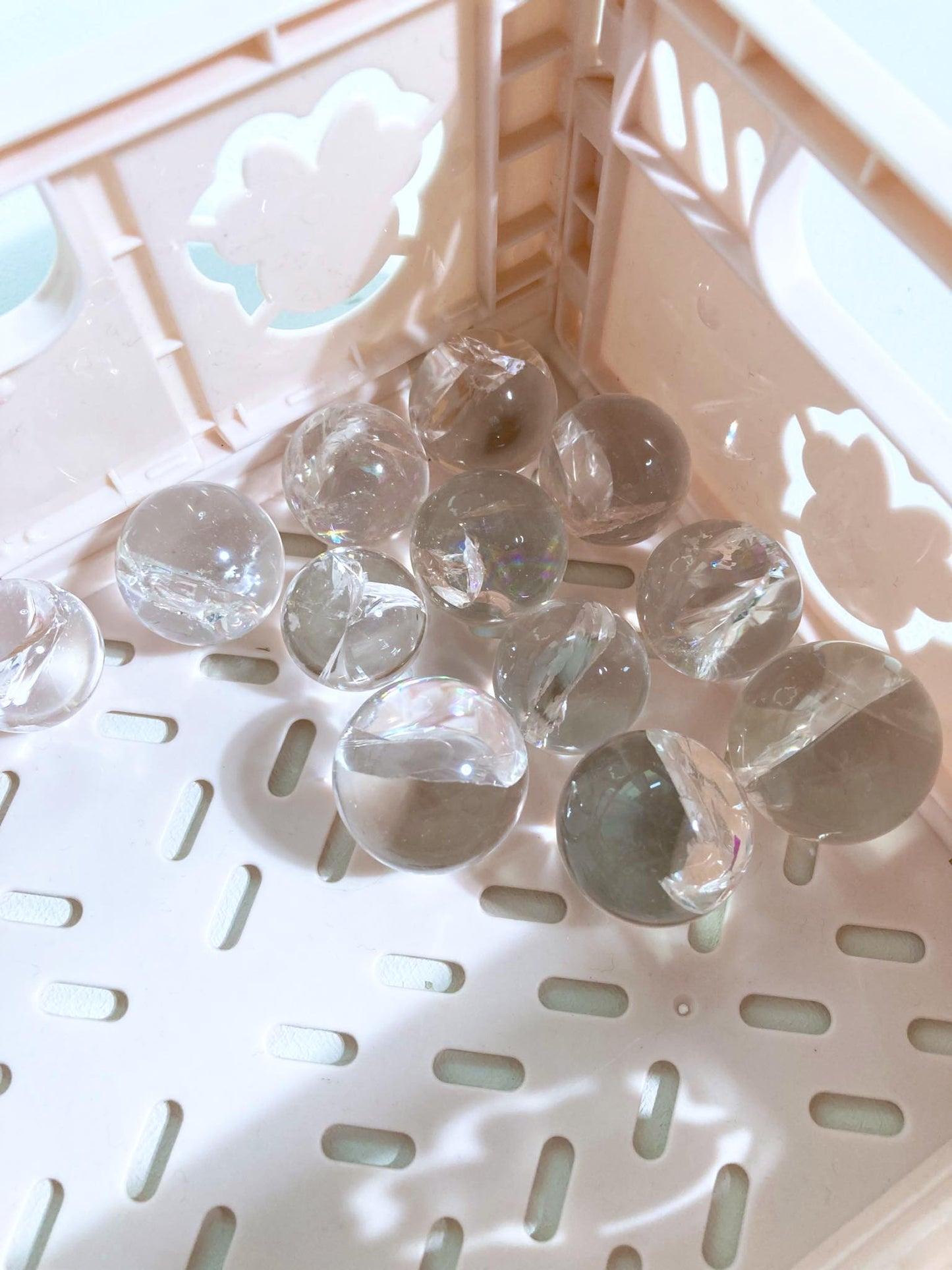 Bergkristall Regenbogen Kugel . Clearquartz Rainbow Sphere 2 -2.5cm- High Quality Heat treated