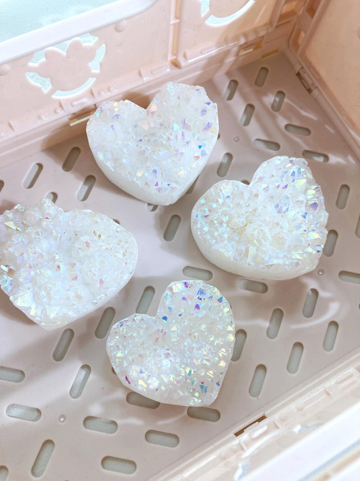 Angel Aura weißes Quarz Bergkristall Herz . Angelaura White Quartz Heart - aus China