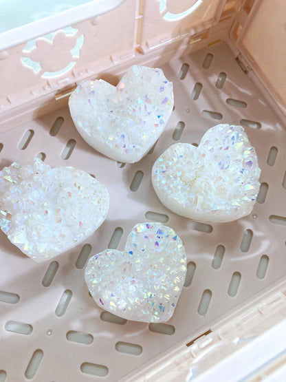 Angel Aura weißes Quarz Bergkristall Herz . Angelaura White Quartz Heart - aus China
